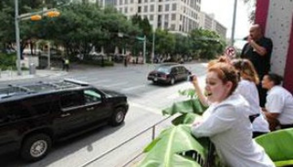 President Obama's motorcade passed through downtown Austin on his arrival July 17, 2012 (American-Statesman photo: Rodolfo Gonzalez).