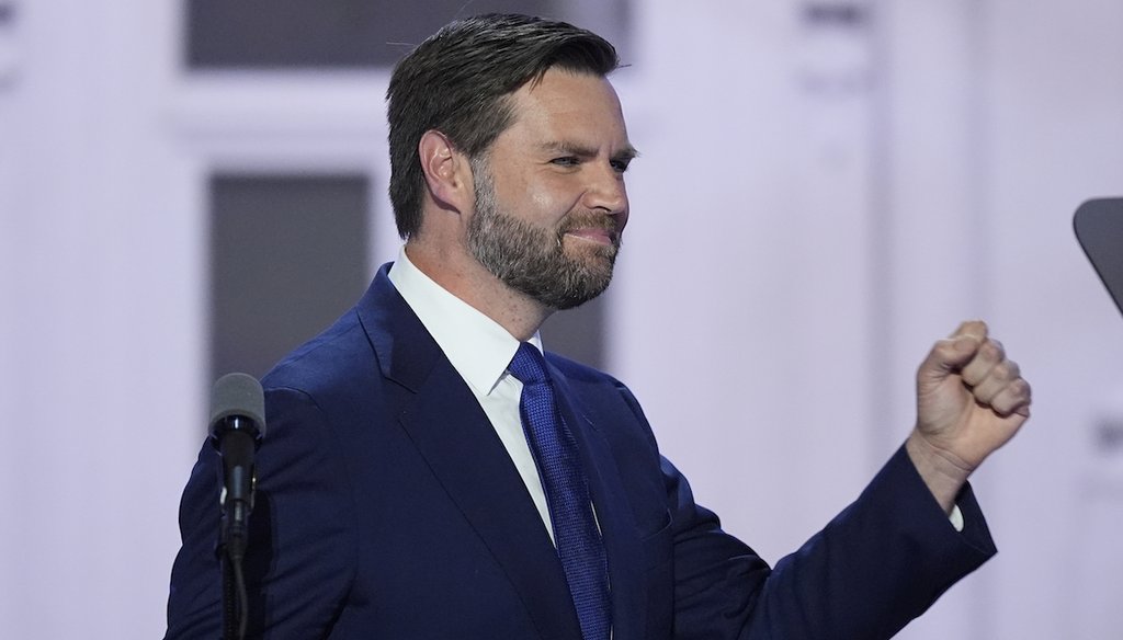 JD Vance, candidato republicano a la vicepresidencia y senador de Ohio (R), habla durante la Convención Nacional Republicana, el 17 de julio de 2024, en Milwaukee, Wisconsin. (AP)