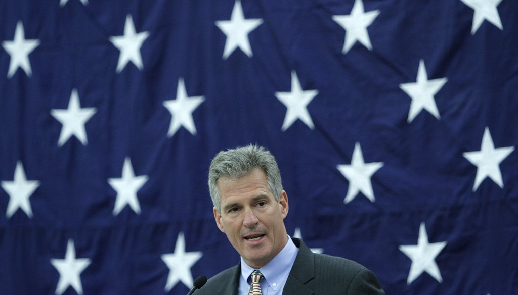 Sen. Scott Brown makes remarks at the Republican Leadership Conference at the Crowne Plaza in Nashua Friday, March 14, 2014. Photo by Don Himsel 