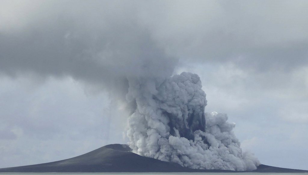 The Hunga Tonga-Hunga Ha’apai volcano erupts near Tonga in the South Pacific Ocean on Jan. 14, 2015. (AP)