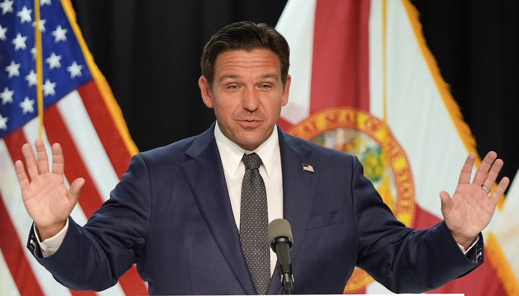 El gobernador de Florida, Ron DeSantis, pronuncia un discurso y responde preguntas en una conferencia de prensa el 16 de septiembre de 2024 en Orlando, Florida (AP)