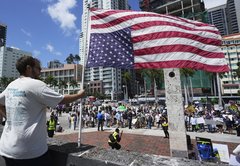 Can Florida drivers run over protesters without consequence? No, that’s not what the law says
