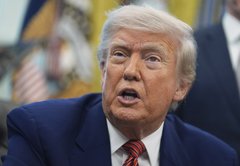 Trump propone pagos de $2,000 a todos los estadounidenses. ¿Es posible?