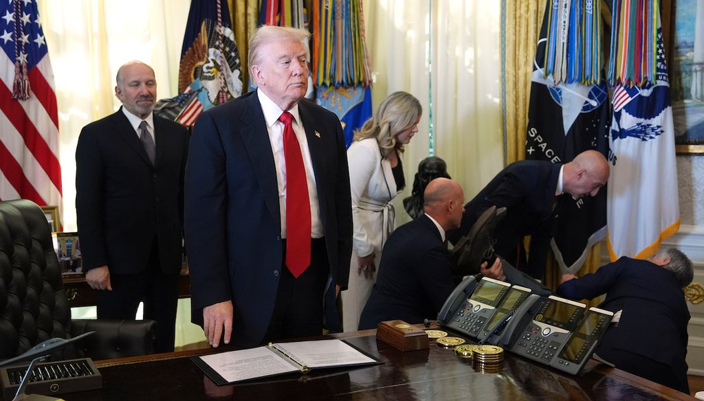 Howard Lutnick, from left, President Donald Trump, Heidi Overton, David Moore, president of Novo Nordisk, Novo Nordisk President and CEO Mike Doustdar and Mehmet Oz, administrator of the CMS services, look on after a person collapsed at Oval Office. (AP)