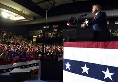 Donald Trump vs. Beto O’Rourke on immigration messaging