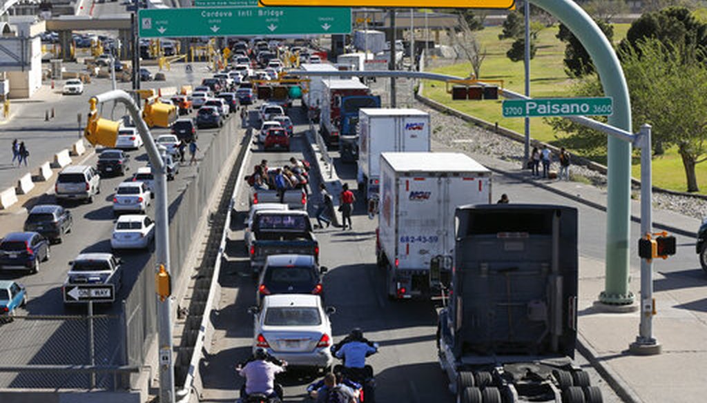 Cars and trucks line up to enter Mexico from the U.S. at a border crossing in El Paso, Texas, on March 29, 2019. (AP)