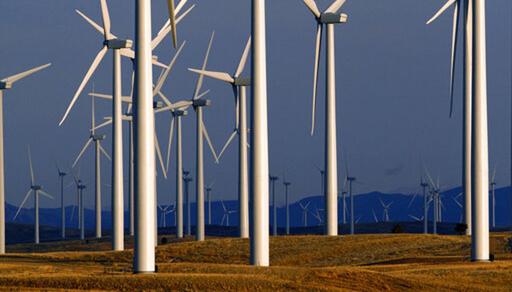 A wind turbine farm near Glenrock, Wyo. (AP)