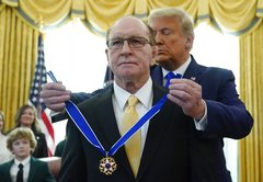 In context: The Medal of Freedom clip that went viral on Twitter