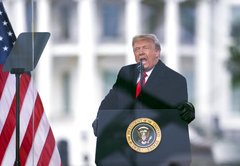 Unpacking the theory that  the 14th Amendment could keep Donald Trump out of the Oval Office in 2024