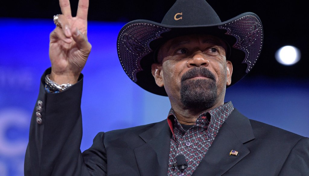 Milwaukee County Sheriff David Clarke speaks at the Conservative Political Action Conference in 2017 (File photo)