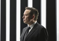 How Elon Musk ditched Twitter's safeguards and primed X to spread misinformation