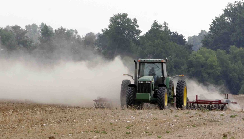 Rep. Stephen Fincher is asking audiences to imagine a world where the EPA tries to enforce strict regulations on "farm dust" in rural areas.