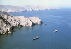 Strait of Hormuz: What to know about the crucial oil passage Iran might block following US strikes