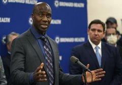Fact-checking Florida’s surgeon general on COVID-19 vaccine requirements for kids, masking