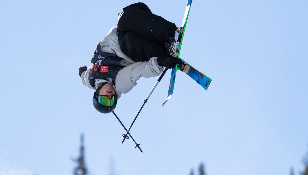 Hunter Hess, of the United States, executes a trick in the halfpipe finals during the World Cup U.S. Grand Prix freestyle skiing event in Copper Mountain, Colo., Dec. 17, 2022. (AP)