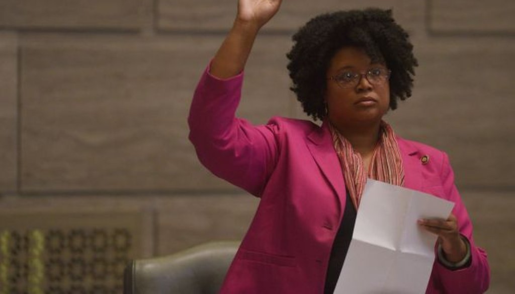 State Sen. Chappelle-Nadal, D-University City, requests to speak Wednesday in the Senate chamber. (Marta Payne/Missourian)