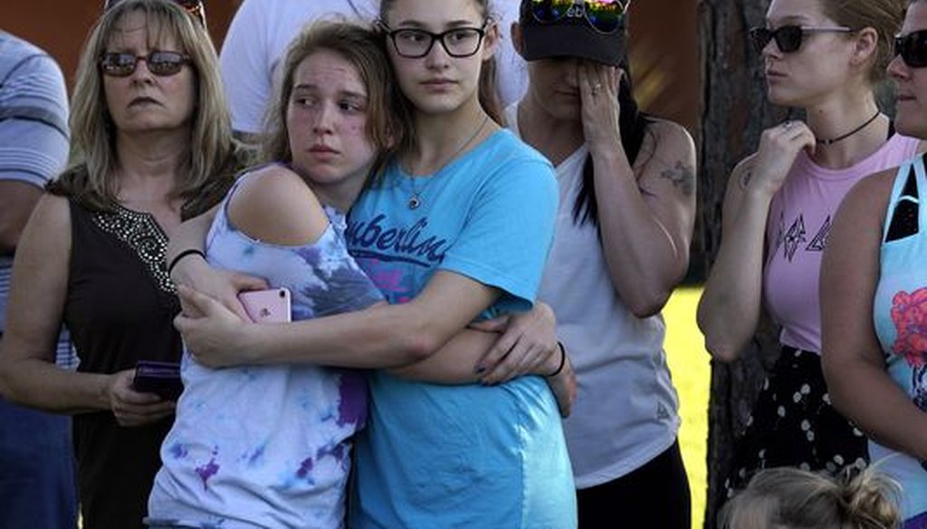 A vigil was held after the school shooting in Santa Fe, Texas, that left 10 people dead. (EPA/EFE)