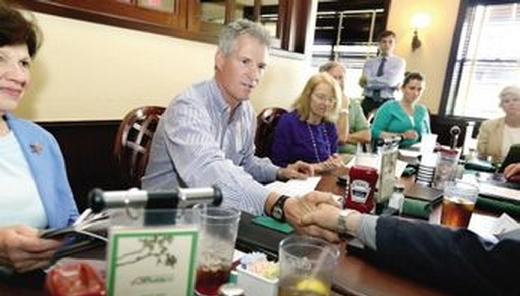 U.S. Senate candidate Scott Brown sat down with Seacoast residents at Paddy’s American Grille to talk energy prices and policy at Pease on June 10. Photo courtesy seacoastonline.com