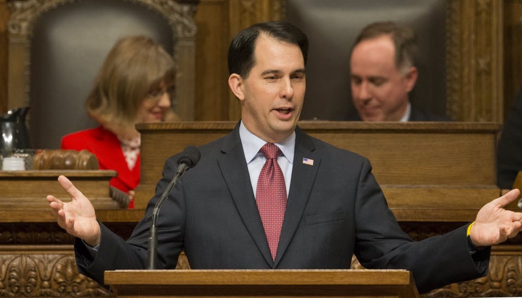Gov. Scott Walker giving his 2015 State of the State speech. His sixth such address is set for Jan. 19, 2016. (Mark Hoffman photo)