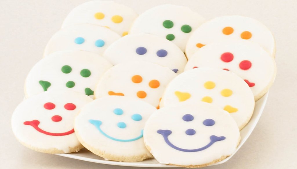 A plate of Eat'n Park Smiley Cookies.