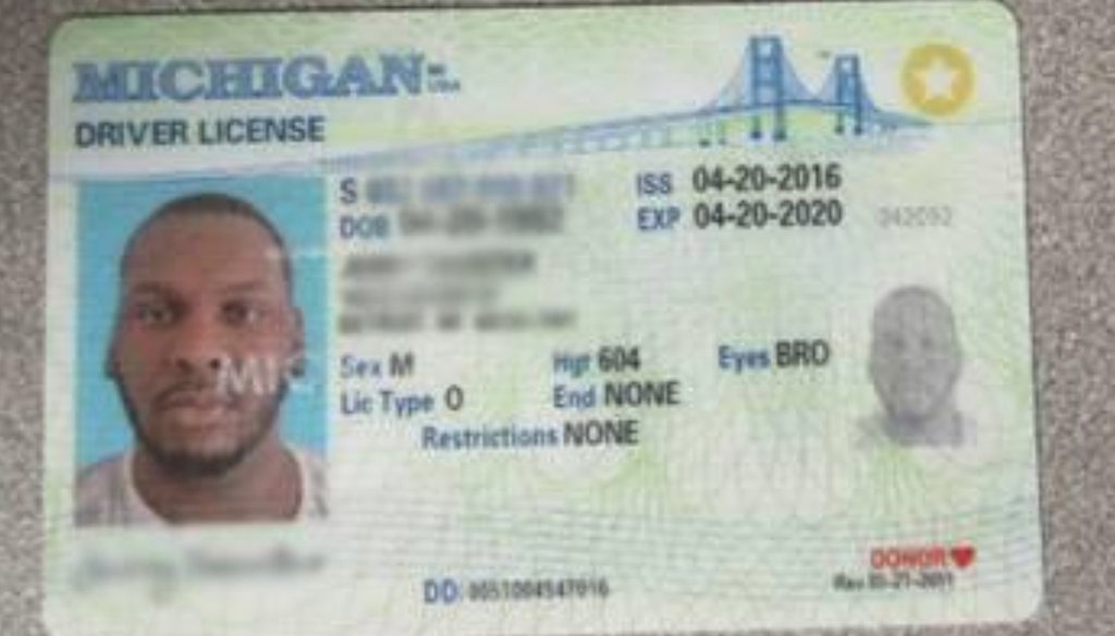 Customs officers have intercepted shipments of fraudulent documents, including thousands of counterfeit driver's licenses, arriving in shipments into Chicago's O'Hare International Airport. (screenshot)