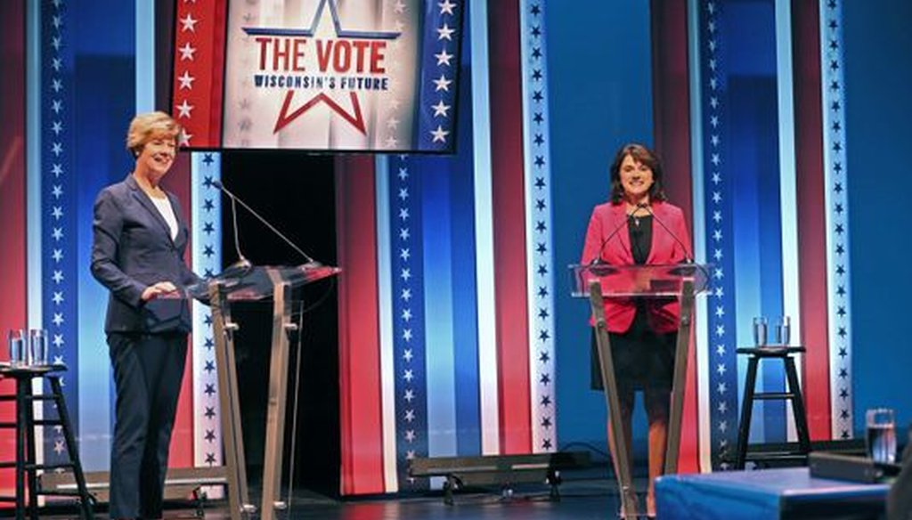 U.S. Sen. Tammy Baldwin (left), the Wisconsin Democrat, and her Republican challenger, Leah Vukmir, in their first head-to-head debate prior to the Nov. 6, 2018 election. (Michael Sears/Milwaukee Journal Sentinel)