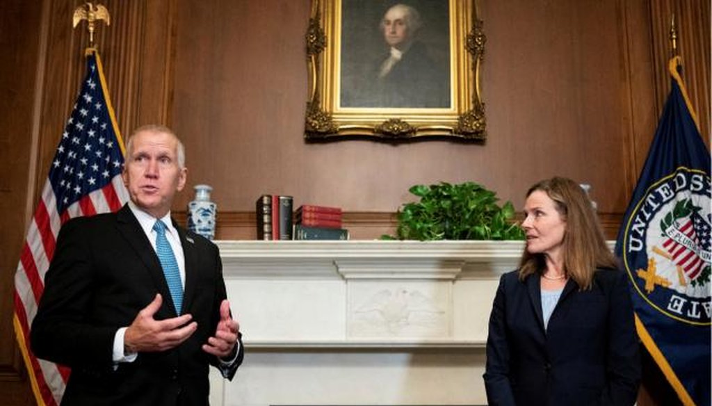 NC Sen. Thom Tillis meets with Judge Amy Coney Barrett at the event announcing her nomination to the Supreme Court. (Photo: REUTERS)