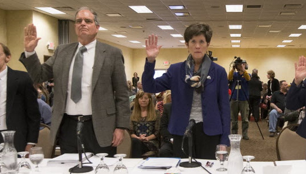 Federal veterans affairs officials are sworn in during a joint U.S. House and Senate committee hearing on March 30, 2015 in Tomah, Wis. The hearing addressed problems at the Veterans Administration medical facility in Tomah. (Mark Hoffman photo)