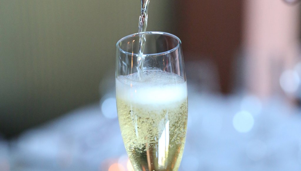 Reports went viral on social media that champagne three times a week could help delay the onset of Alzheimer's and other forms of dementia. Unfortunately, the buzz relies on a 2013 study that involved rats, not humans.