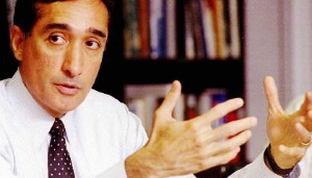 Henry Cisneros, shown here while serving as secretary of Housing & Urban Development in 2006, fared well in his first Truth-O-Meter test (Photo: Rick McKay, Cox Newspapers).