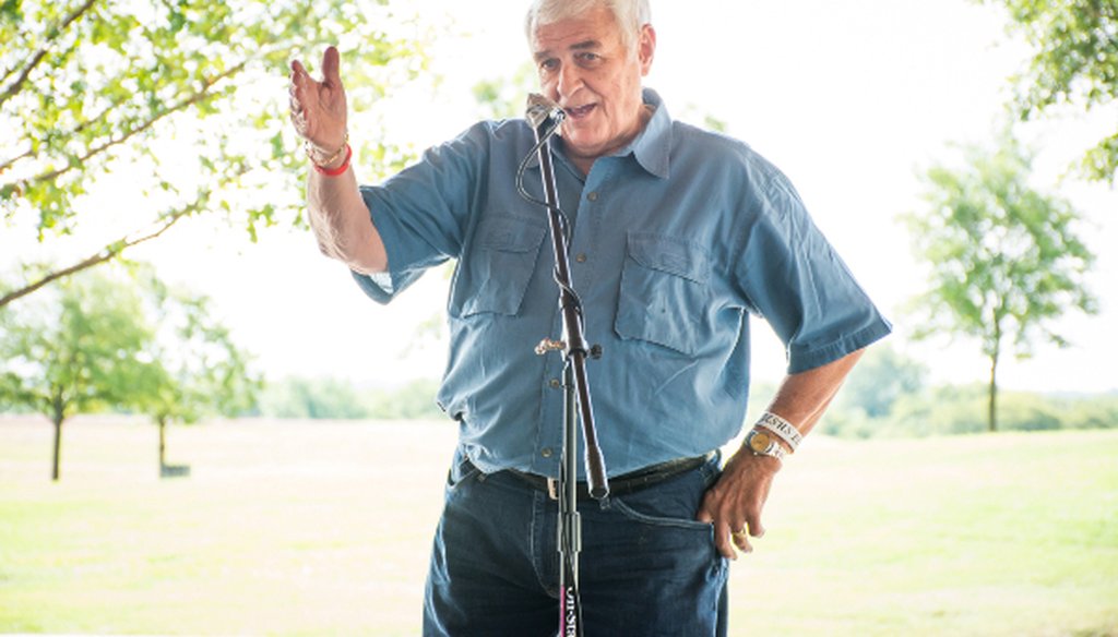 U.S. Rep. John Carter, a Texas Republican, speaks to a Round Rock crowd in August 2018. It's MOSTLY TRUE that Carter hasn't held a town hall in five years (PHOTO: Megumi Rooze).