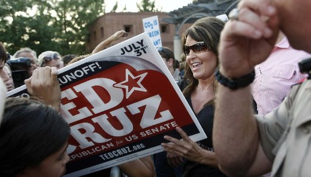 After speaking in support of Ted Cruz at a July 27, 2012 rally in The Woodlands, Sarah Palin signs autographs and talks to Cruz supporters. (Houston Chronicle photo by Johnny Hanson)