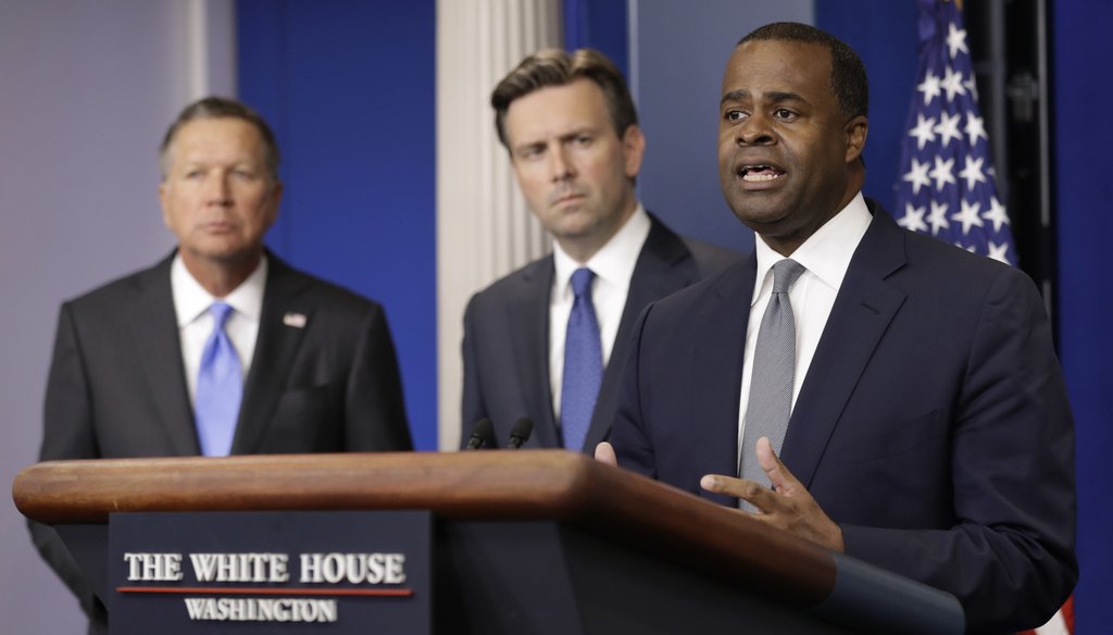 Atlanta Mayor Kasim Reed touts the TPP at a White House press conference