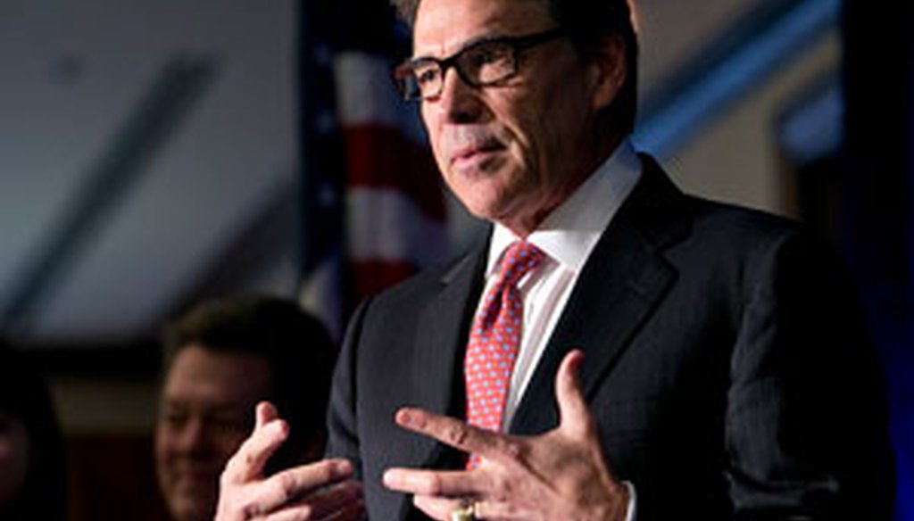 A news story shows Gov. Rick Perry prepared a letter critical of federal policies in part by tapping interest groups (Austin American-Statesman photo, Erika Rich).