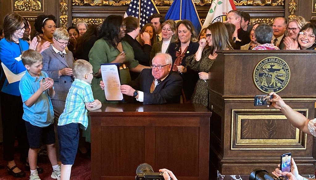 Gov. Tim Walz signed family leave law. Congress has not