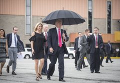 Donald Trump, Pam Bondi and $25K: Was it pay to play?