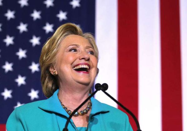 Hillary Clinton responds to supporters during an Oct. 29, 2016, rally in Daytona Beach, Fla. (Joe Burbank/Orlando Sentinel/TNS)