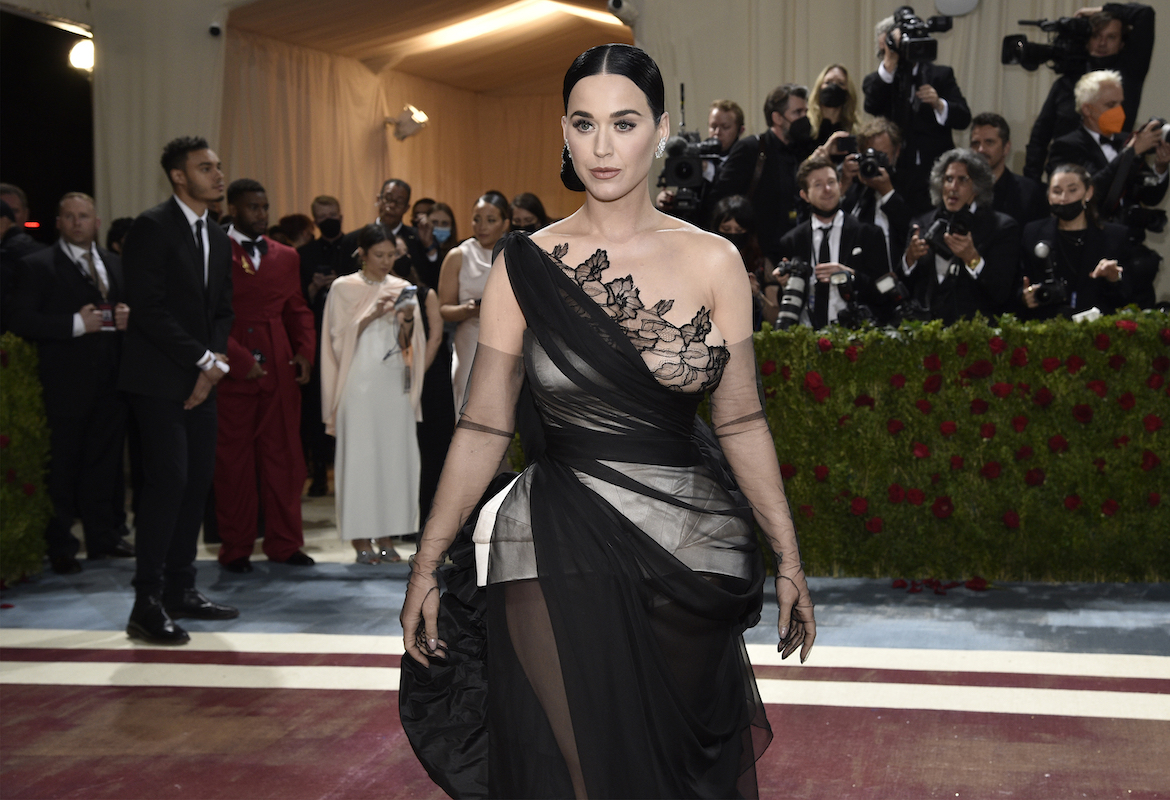 Fact Check: AI-generated images of Katy Perry at 2024 Met Gala fool social media users, Perry’s mother