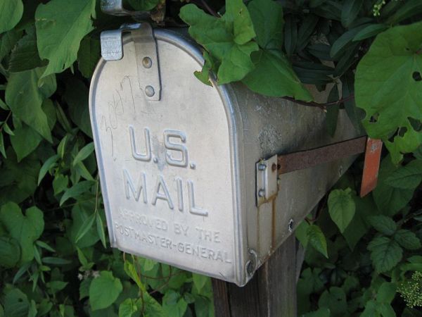 Here's the latest crop of correspondence from PolitiFact's readers. (via Wikimedia Commons user Rootology)