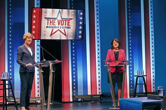 U.S. Sen. Tammy Baldwin (left), the Wisconsin Democrat, and her Republican challenger, Leah Vukmir, in their first head-to-head debate prior to the Nov. 6, 2018 election. (Michael Sears/Milwaukee Journal Sentinel)