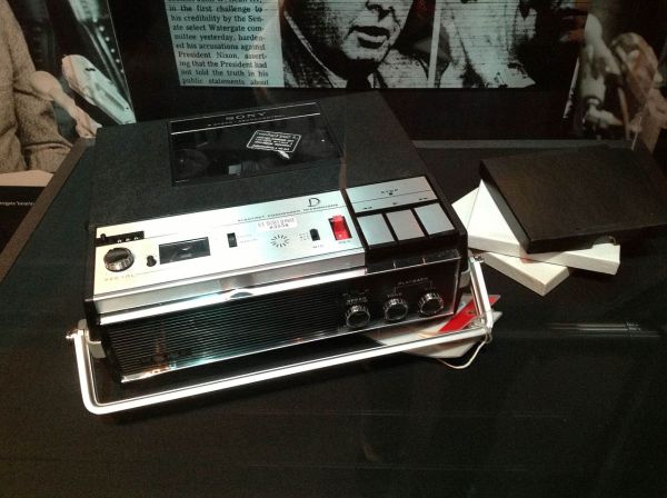 A tape recorder from President Richard Nixon's Oval Office. (Gerald R. Ford Presidential Museum)